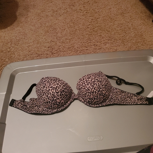 Victoria Secret Cheetah Print Bra 34D - Picture 1 of 2